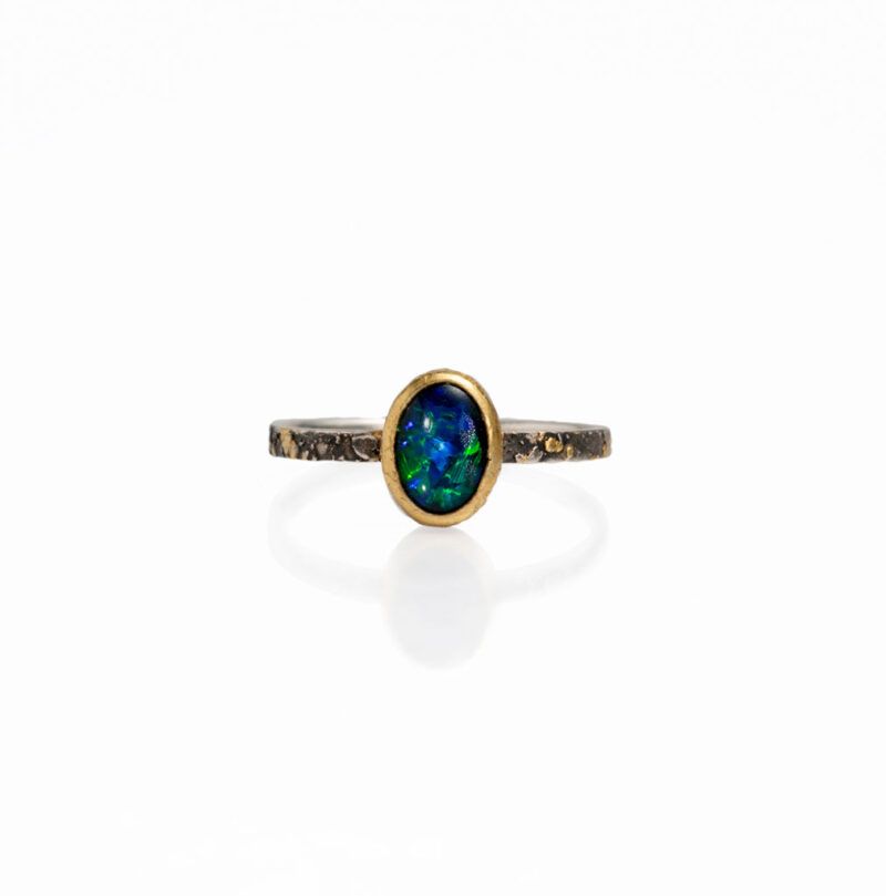 Anillo apilable opalo negro 6x8mm plata y oro 05