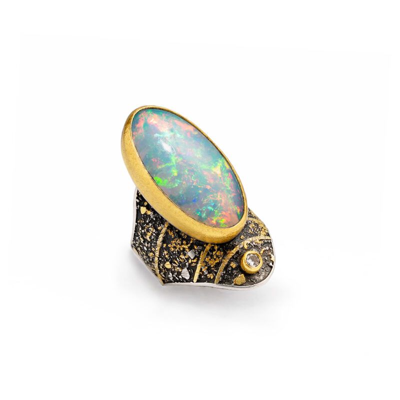 Anillo opalo blanco largo y diamante plata y oro 02